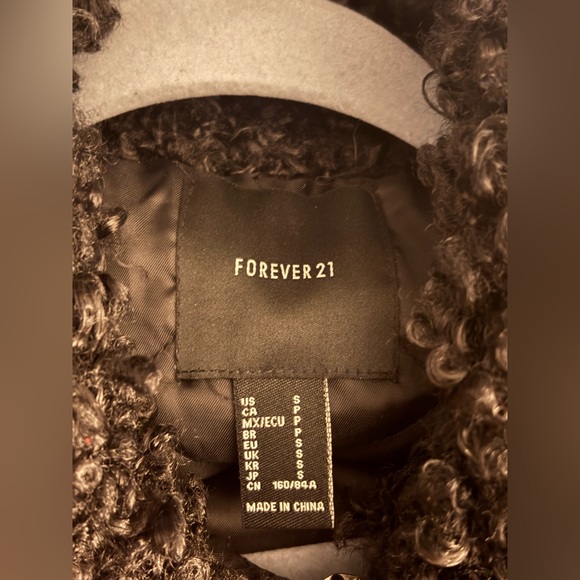 Forever 21 Charcoal Faux Fur Coat - Picture 5 of 6